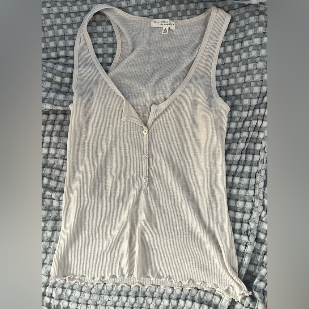 Truly Madly Deeply Cream Tank Size S